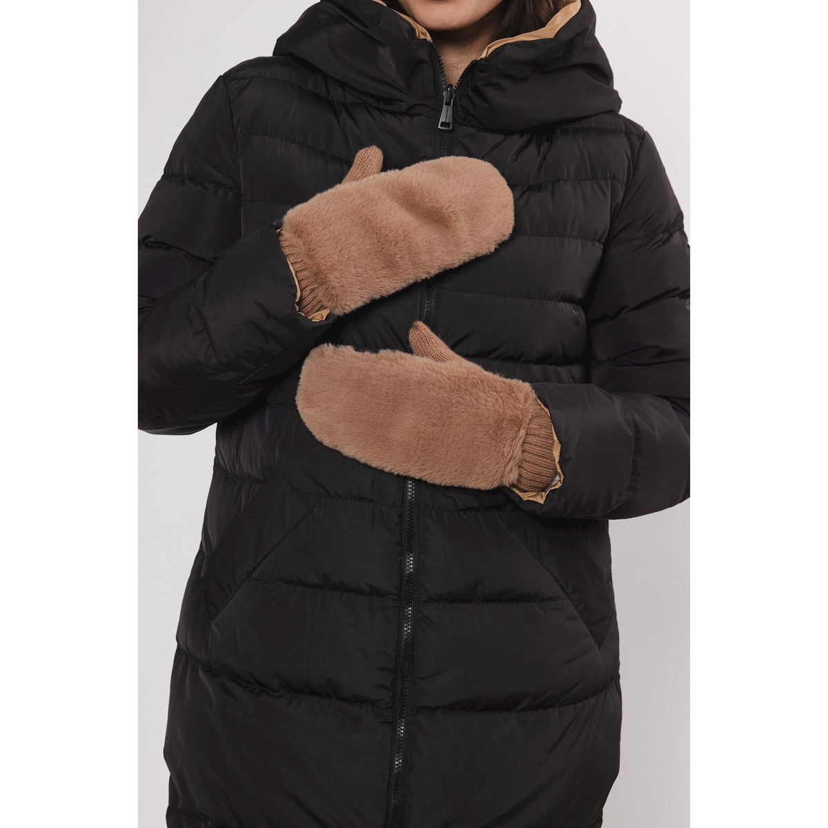 Oxo Faux Fur Gloves