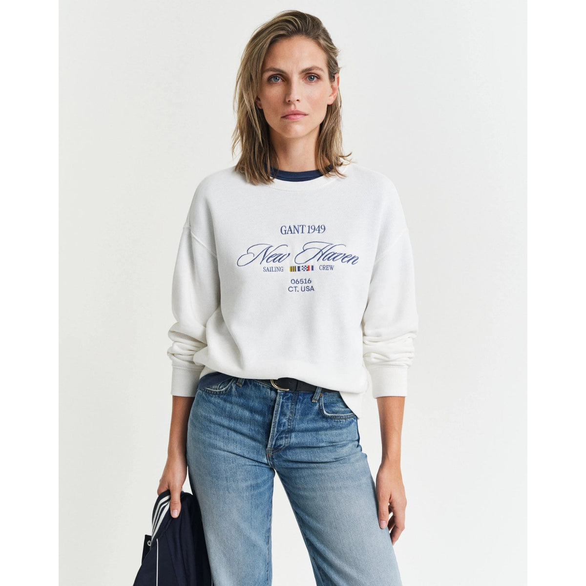 Graphic C-Neck Sweatshirt