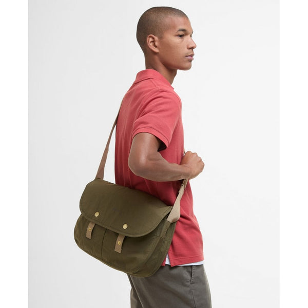 Transport Riever Crossbody Bag