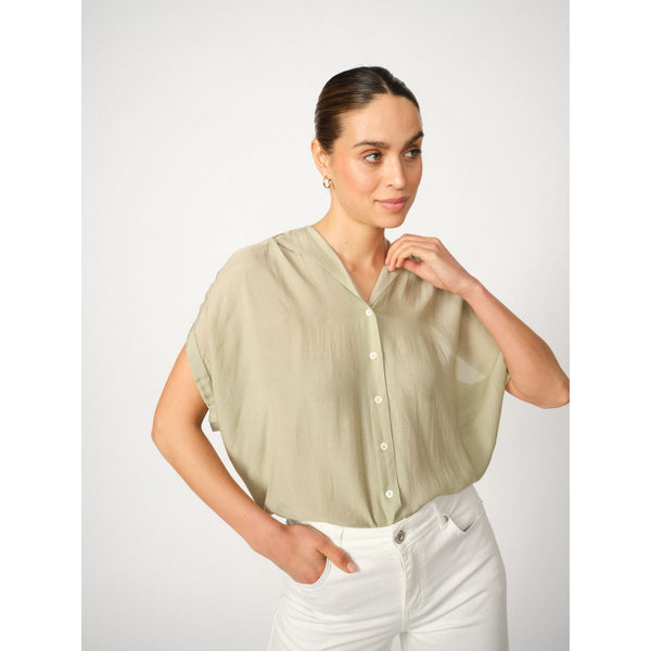 Zuno Sleeveless Blouse