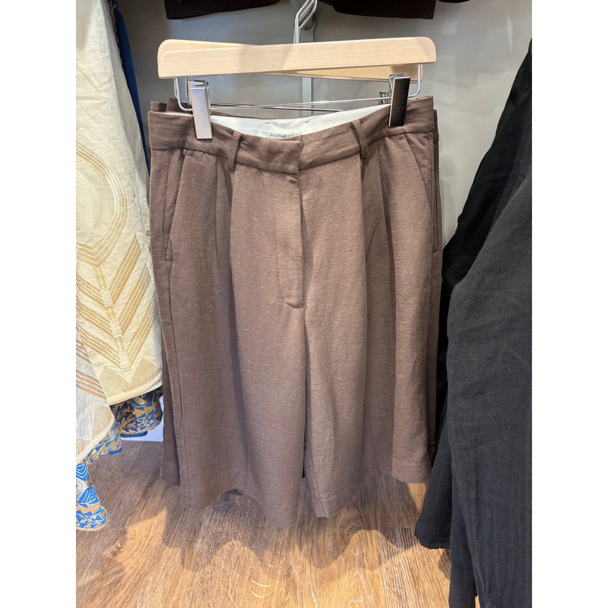 Lino Shorts