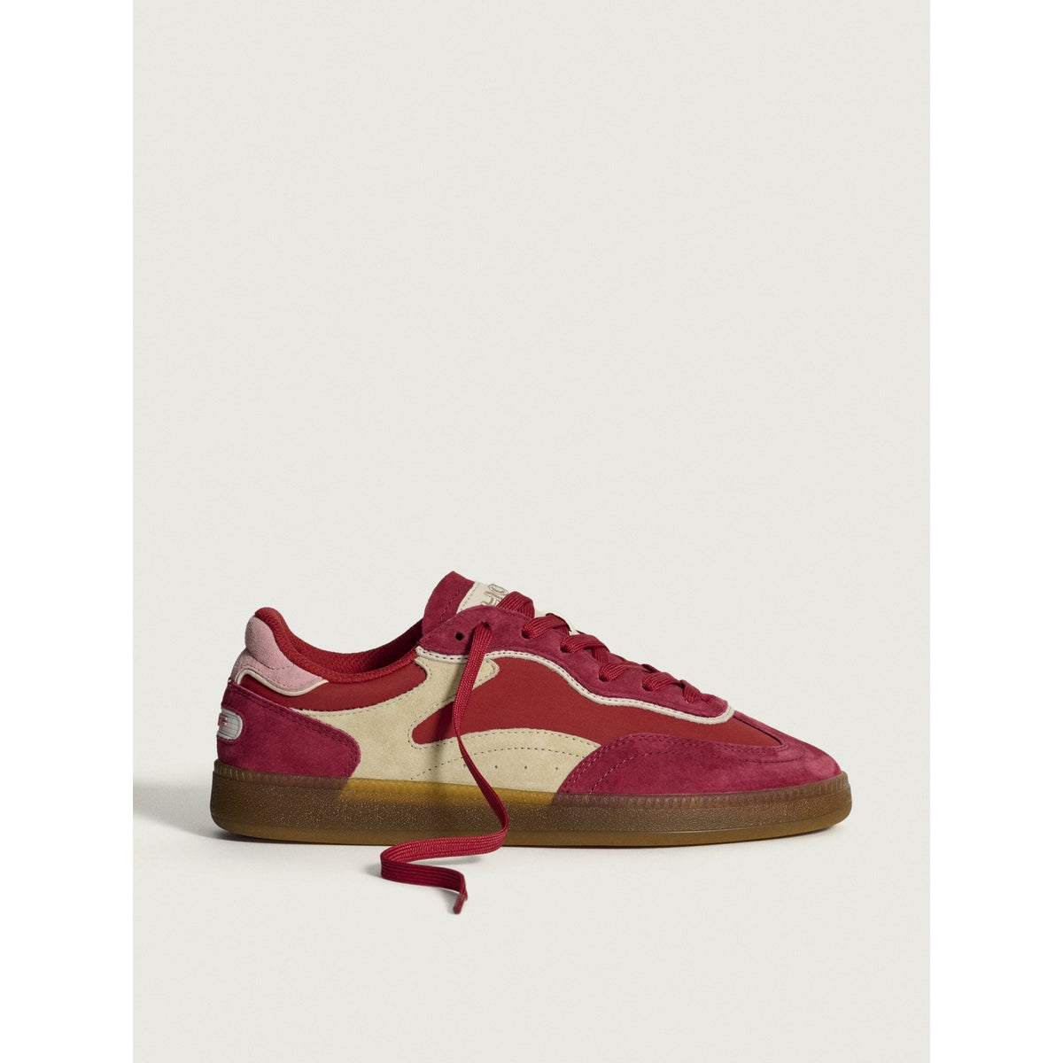 Alley Cherry Trainers