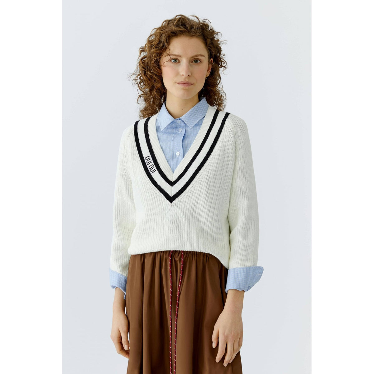 College Pullover