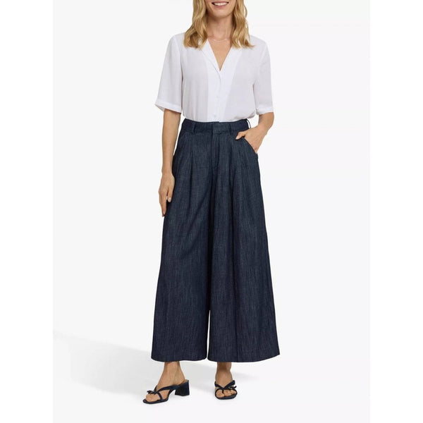 Giselle Pleated Trousers