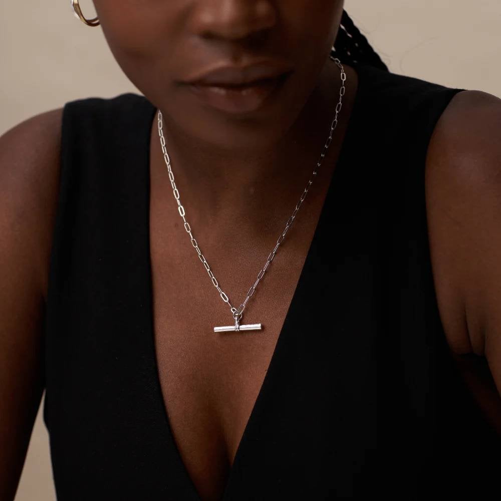 Chunky T-Bar Mid Length Necklace