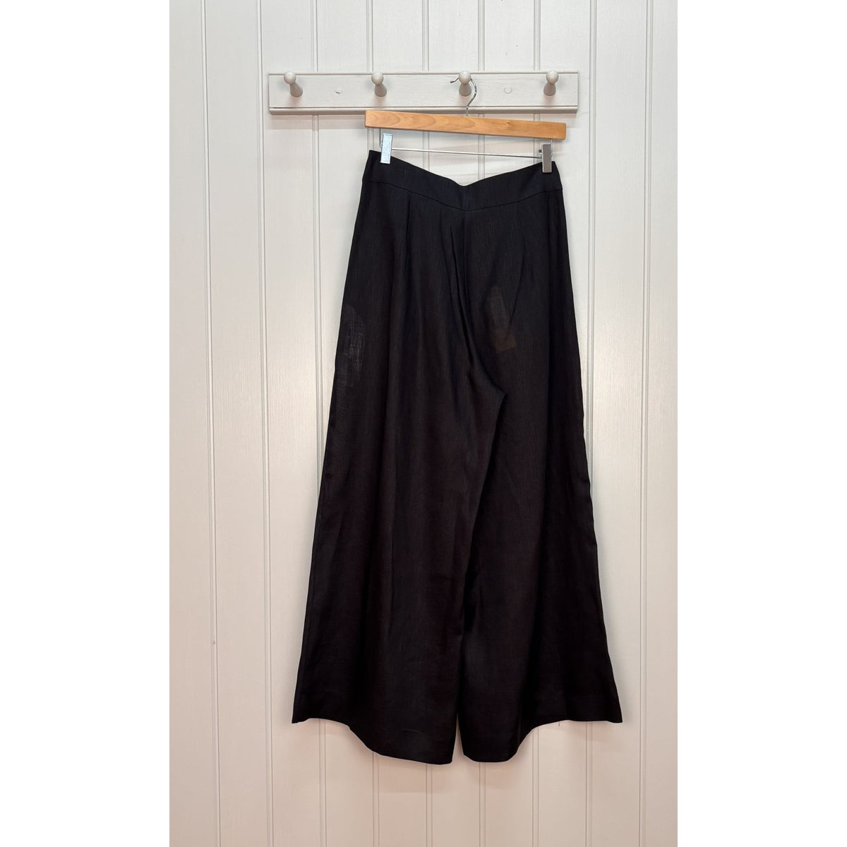 Pleated Linen Trousers