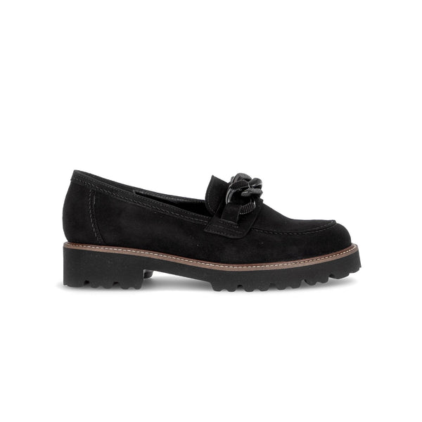 Squeeze Loafers