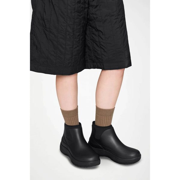 The Dry Boot W