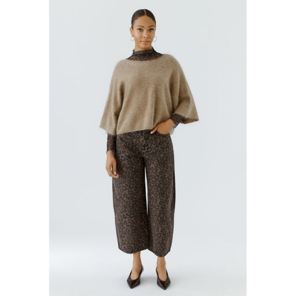 Animal Print Barrel Jeans