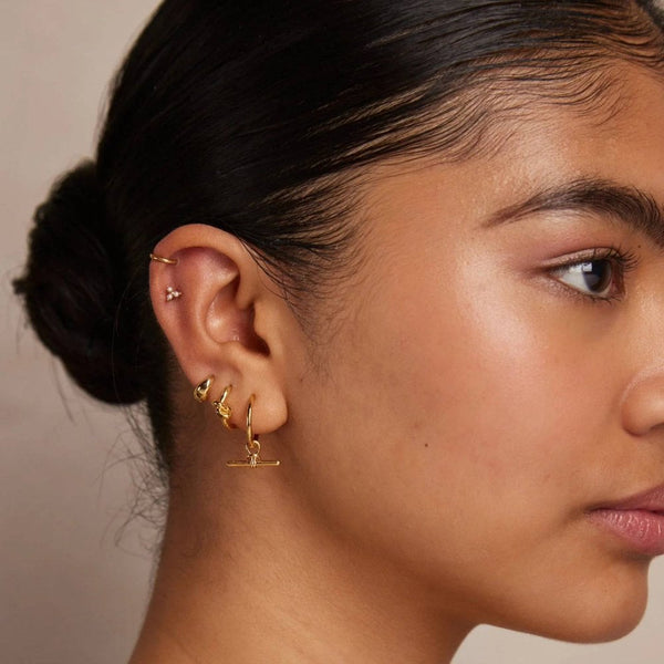 Dainty T-Bar Knot Hoop Earrings