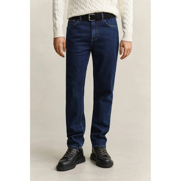Regular Clean Wash Jeans