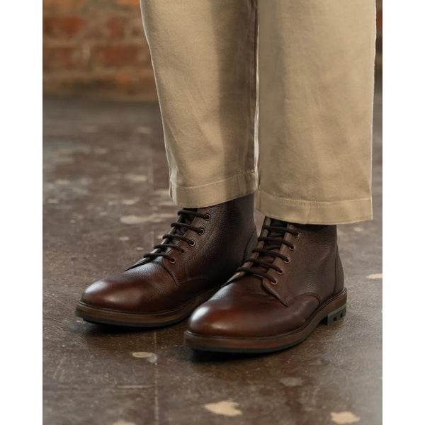 Settle Boot